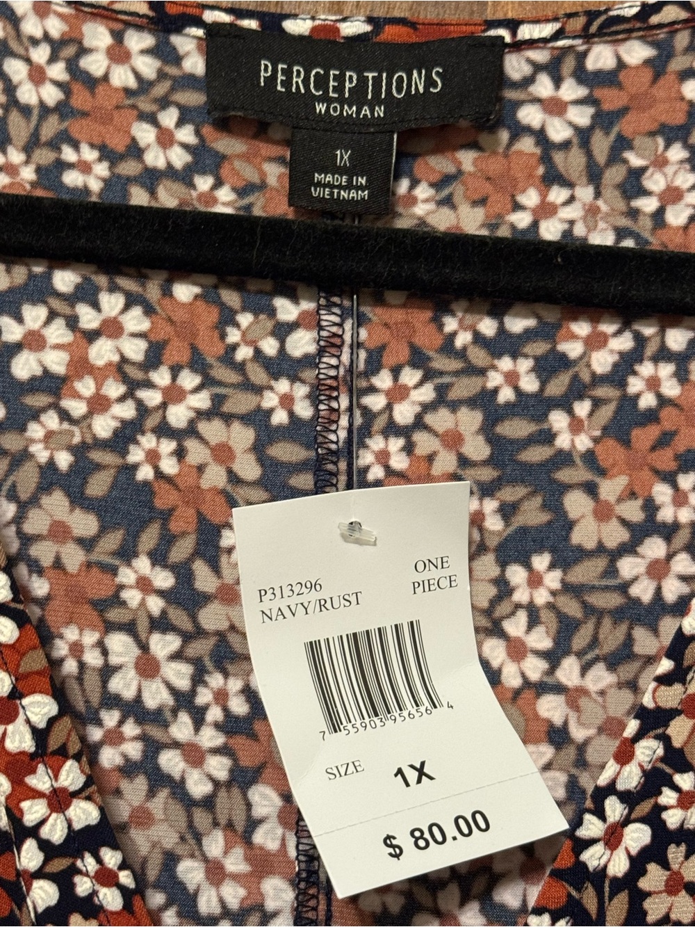 Women’s Plus Size Floral Maxi 70s Inspired Dress with Knot Front Size 1X - Picture 3 of 5